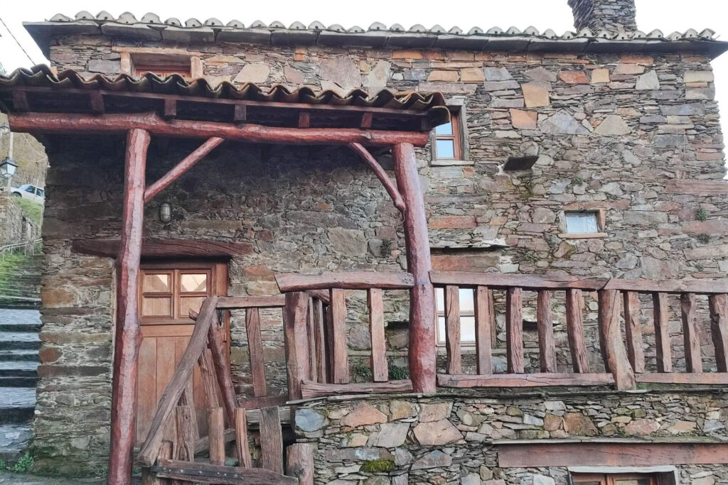 Traditional-schist-house
